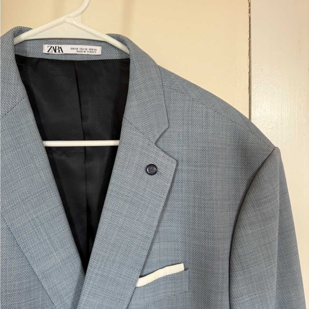 Zara Men's Light Blue Grey Suit